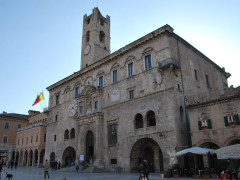 Palazzo dei Capitani del popolo di Ascoli Piceno