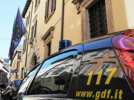 Guardia di Finanza, GdF, fiamme gialle, 117