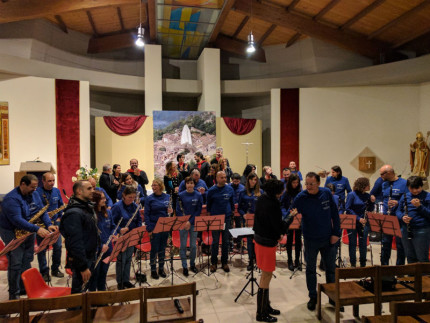 Il concerto della banda di Folignano nella chiesa di san Gennaro, riaperta dopo il terremoto del 30 ottobre 2016