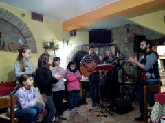 La festa per i bambini di Montegallo organizzata dalla pro loco per l'epifania