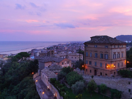 Grottammare vista dal paese alto, dal vecchio incasato