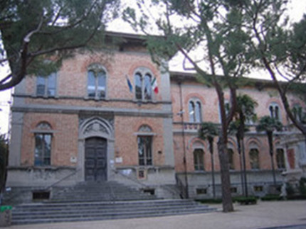 scuola a Grottammare, in via Garibaldi, l’edificio scolastico “Giuseppe Speranza”