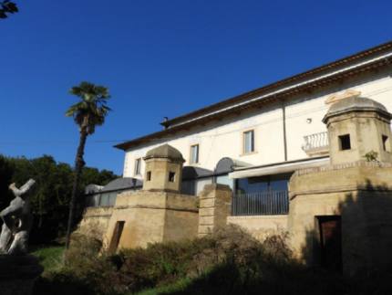 Villa Sgariglia a Campolungo di Ascoli