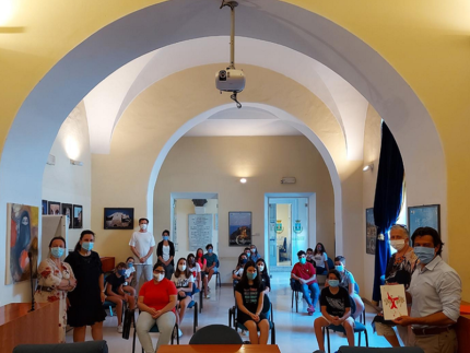 Donazione da parte del Consiglio Comunale dei Ragazzi di Grottammare