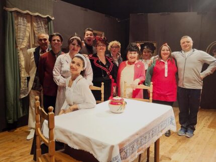 Cast dello spettacolo teatrale "Bugie e tradimenti"