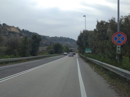 Segnaletica stradale a Grottammare