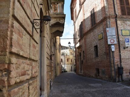 Scorcio di via Corso a Monteprandone