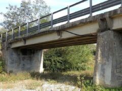 Ponte sulla strada Bore-Tesino