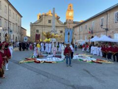 Infiorata a Montefiore dell'Aso