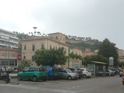 Autostazione di via Matteotti a Grottammare