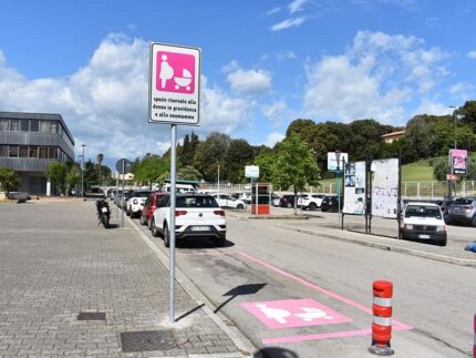 Parcheggi rosa a Monteprandone