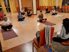 Lezione di yoga olistico