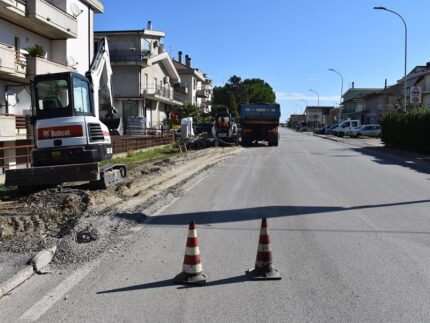 Lavori in via Circonvallazione sud a Centobuchi
