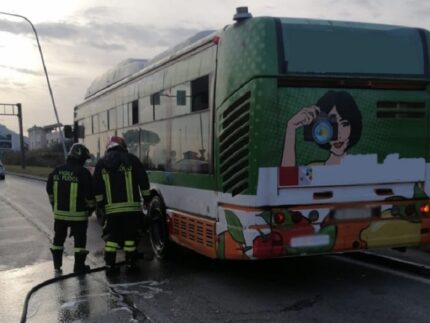 Incendio di un autobus ad Ascoli