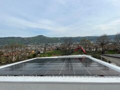 Fotovoltaico sul tetto della scuola di Colle Gioioso a Monteprandone