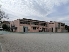Scuola primaria in via Benedetto Croce a Centobuchi