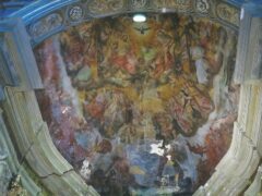 Affresco rovinato presso la chiesa di Santa Maria del Carmine ad Ascoli
