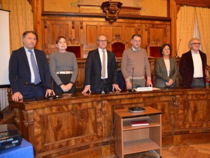Consiglio provinciale aperto sulla questione Beko