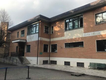 Scuola "Tofare" ad Ascoli Piceno