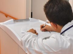 Medico, dottore, medicina