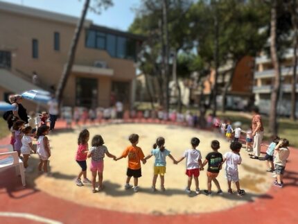 Iniziativa con bambini e anziani a Grottammare