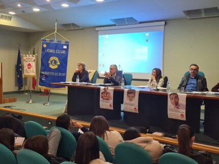Incontro con gli studenti promosso da Aido e Lions