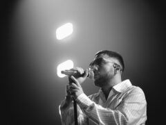 Coez in concerto ad Ancona: data zero del Tour 1998