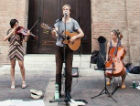 Un momento di prova del Buskers Festival a Grottammare
