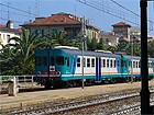Un treno della tratta Ascoli-Portod d'Ascoli