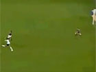 Moretti di fianco ad Ogbonna sta per segnare il goal del vantaggio bianconero contro il Toro