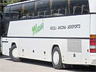 Autobus per il servizio di trasporto pubblico Ascoli - Aeroporto